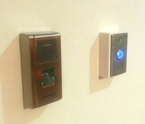 Boton luminoso y Ma300